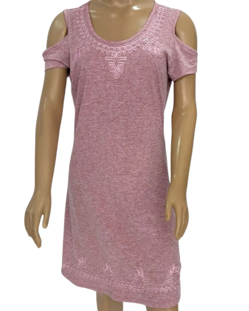 Vestido Casual Malha rosê com bordados (TAM M)